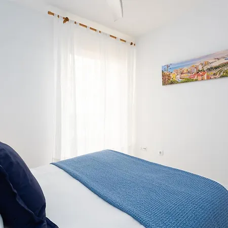 Holidays2Malaga Capuchinos French Balconies, Private Parking, Wifi & Air Con Exterior photo